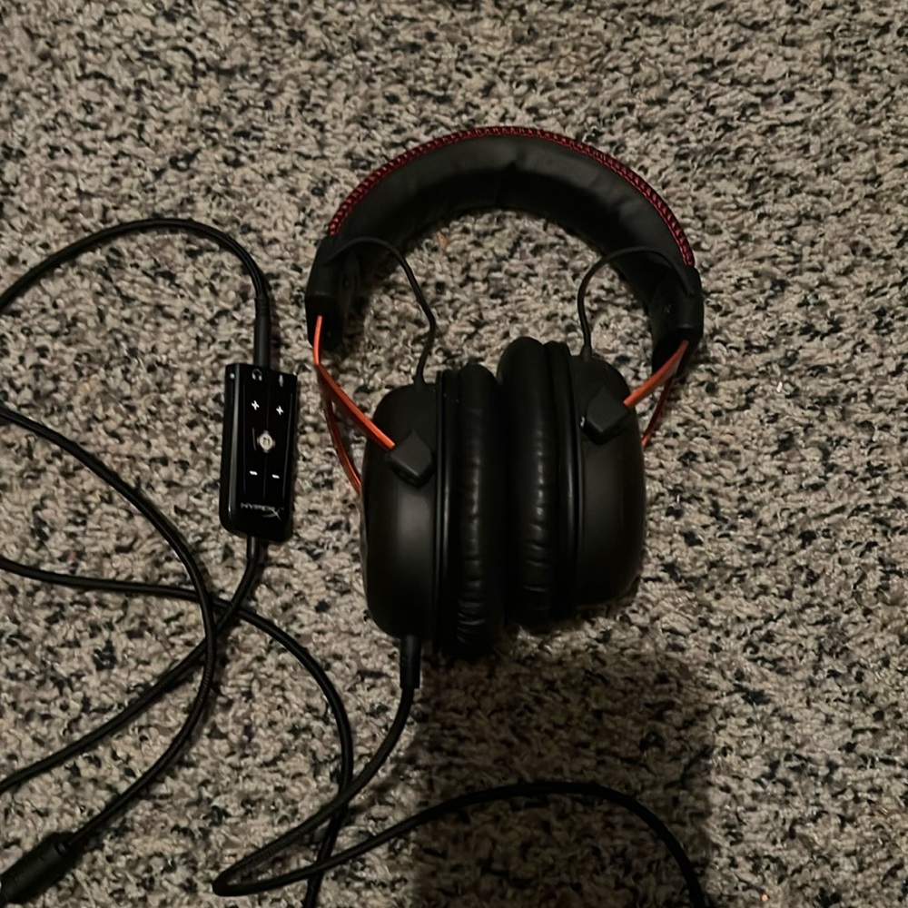 Hyper X cloud 2 headphones